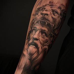 Herkules Tattoo von Tom's Tattoostudio in München
